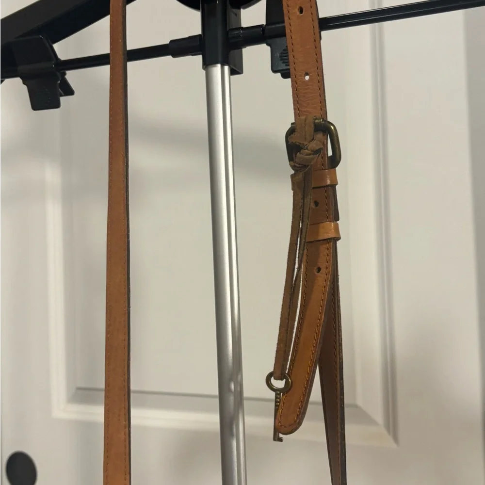 Patricia Nash Tan Leather Crossbody Bag with Floral Design - Picture 15 of 16